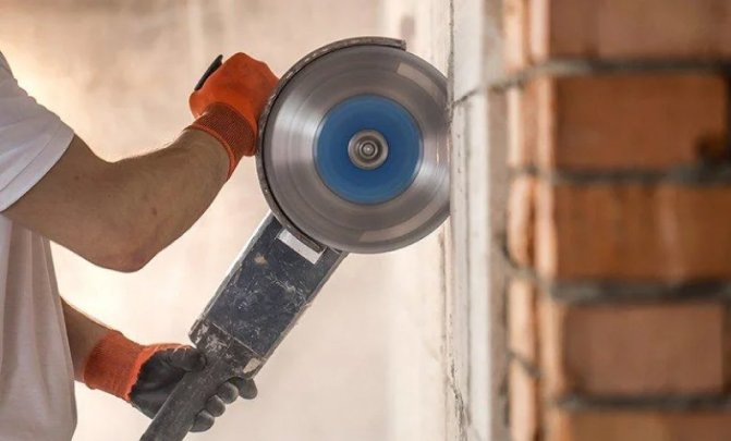  Kompletná prerábka bytov a  domov